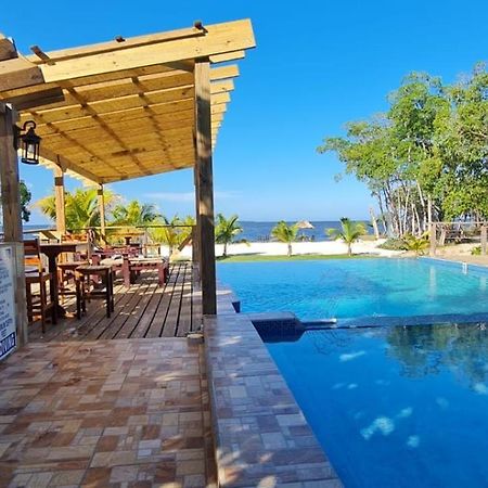 Seaside Chateau Resort Belize City Esterno foto